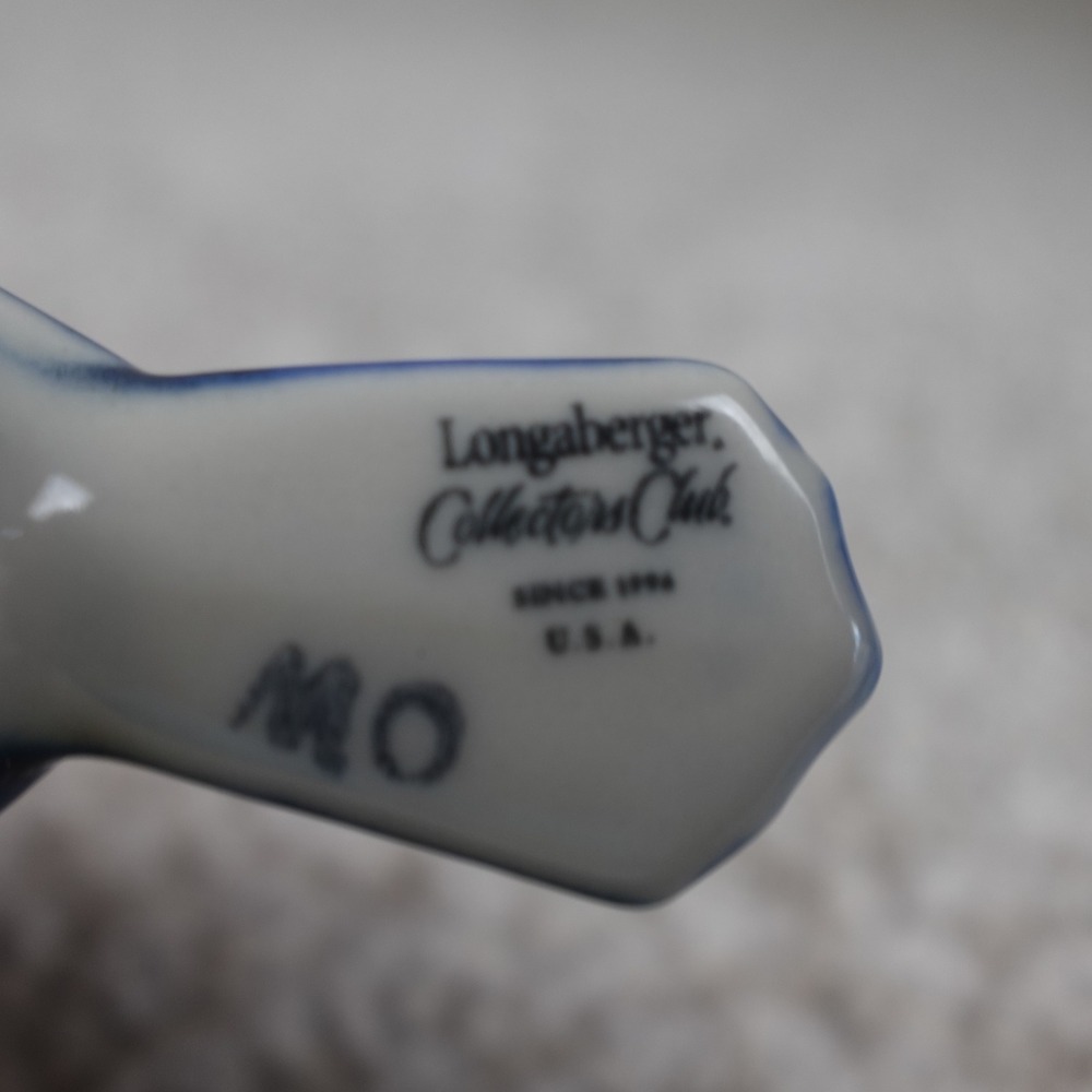 Longaberger 2009 Collectors Club Backyard Bird Eastern Bluebird Pottery Ornament - Picture 8 of 8